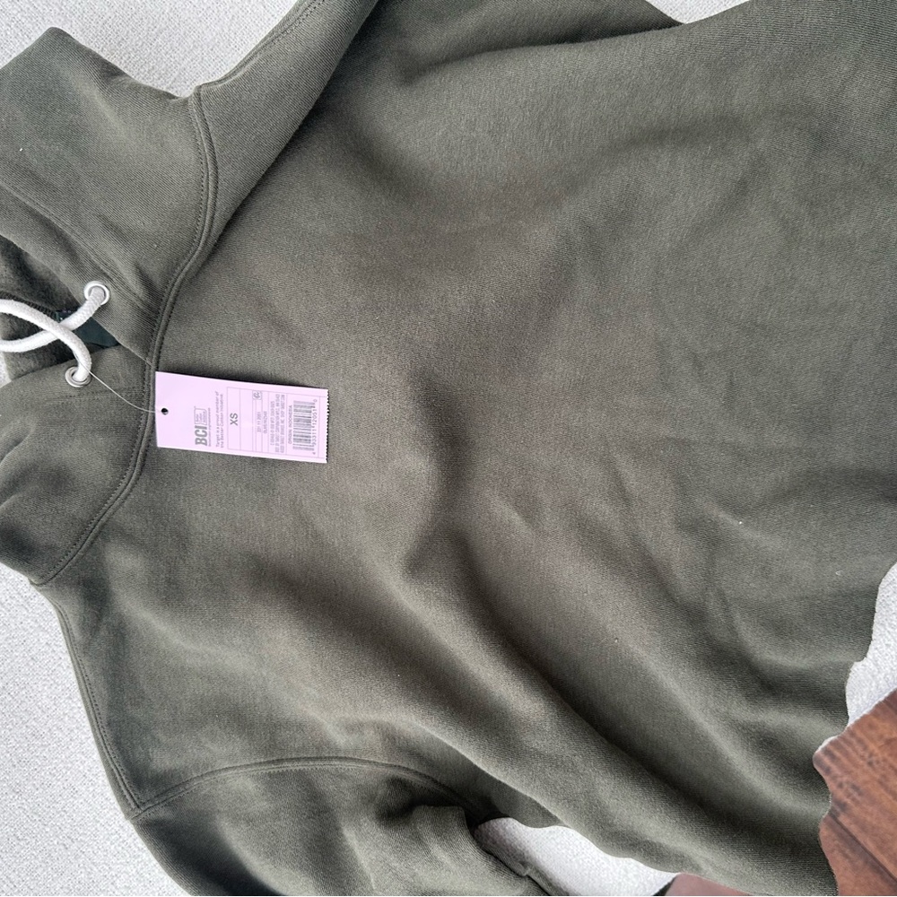 NWT Wild Fable XS Olive Green Hoodie with Drawstring